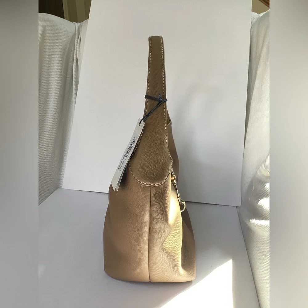 Dooney & Bourke Logo Lock Sac all leather Carmel purse, NWT - Picture 3 of 16